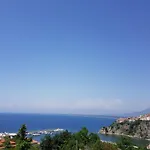 Rosa Ferienhaus Agropoli