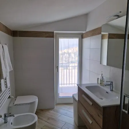 別荘 Rosa アグローポリ