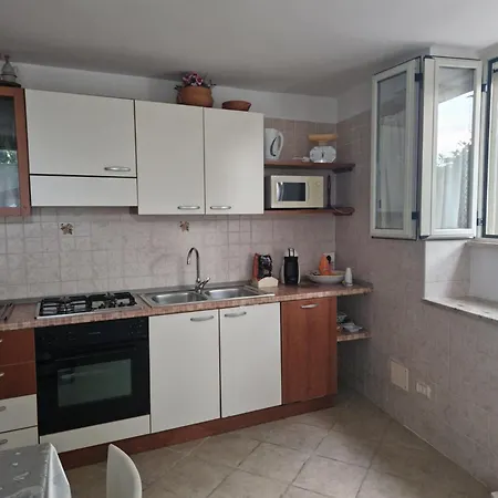 Rosa Ferienhaus Agropoli