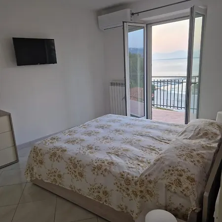 Rosa Agropoli