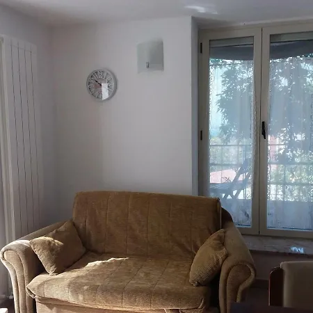 Rosa Ferienhaus Agropoli