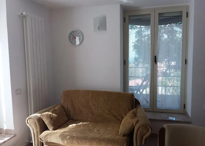 Rosa Semesterbostad Agropoli